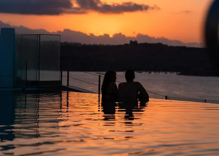 Sea View Hotel