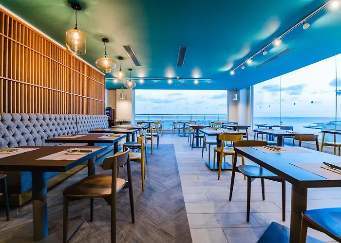 Sea View Hotel