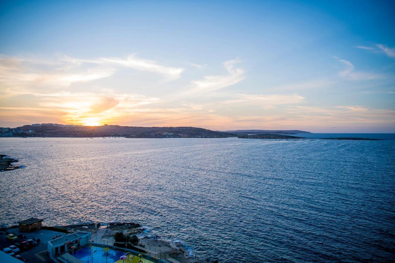 Seaview - Adults Only 16 Hotel