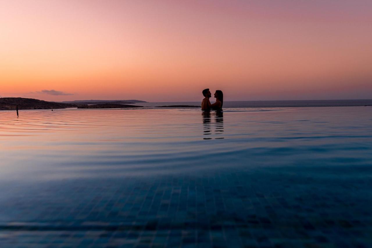 Seaview - Adults Only 16