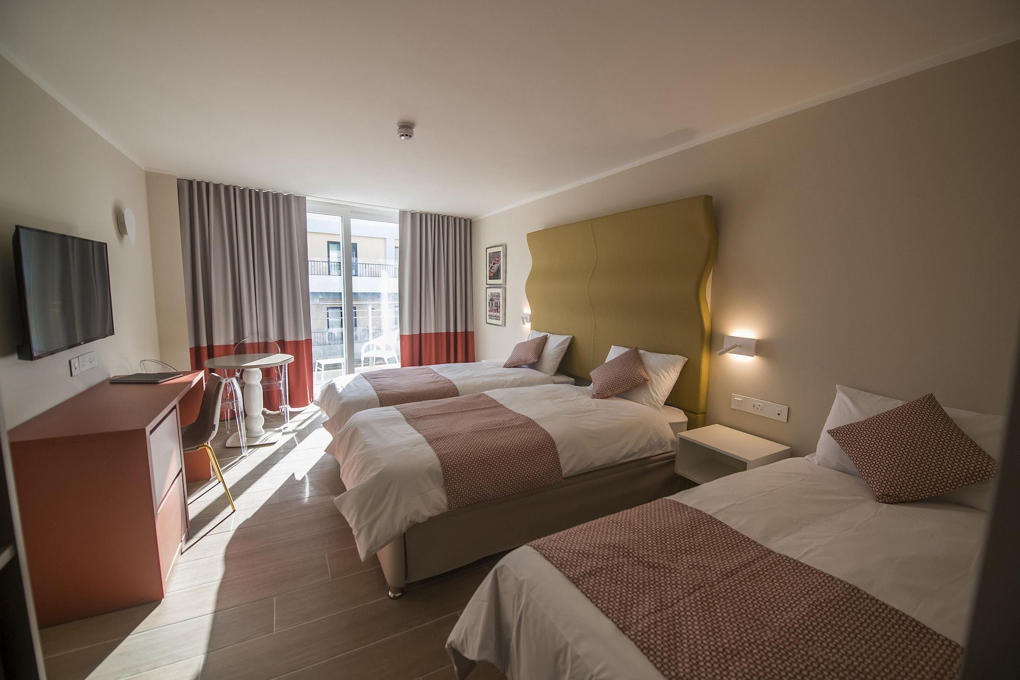 Seaview - Adults Only 16