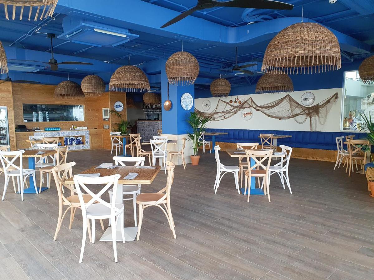 Seaview - Adults Only 16